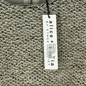 Alice and Olivia Dress Color Cream/Multi